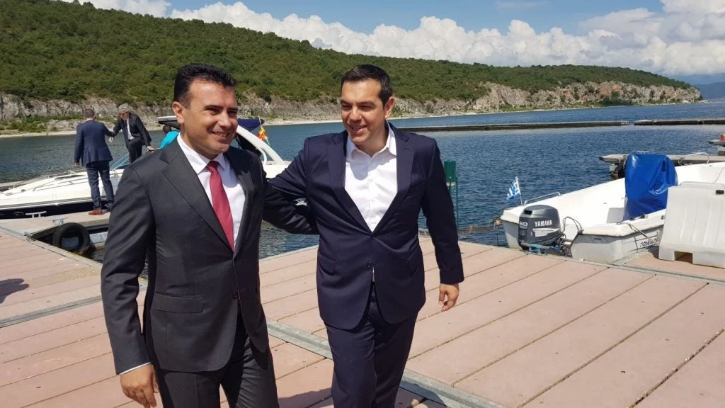 Iδού τι πιστεύουν οι νέοι… «φίλοι» μας: «Τα Σκόπια εκτείνονται μέχρι την Δ. Ελλάδα!» – Μαθητές σε Τσίπρα: «Η Μακεδονία είναι Ελληνική»